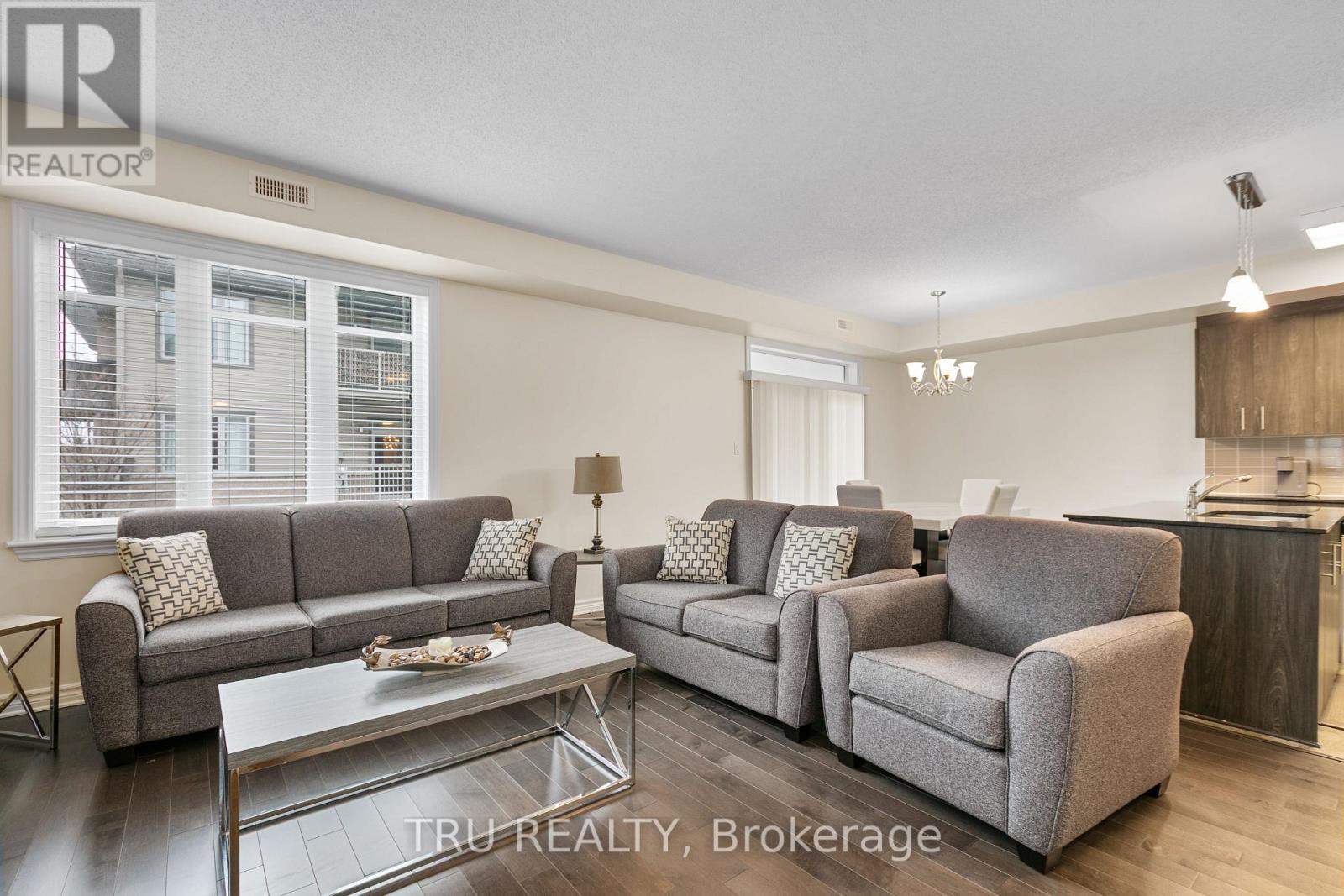 28 Tadley Private, Ottawa, Ontario  K2J 2T3 - Photo 9 - X12931272
