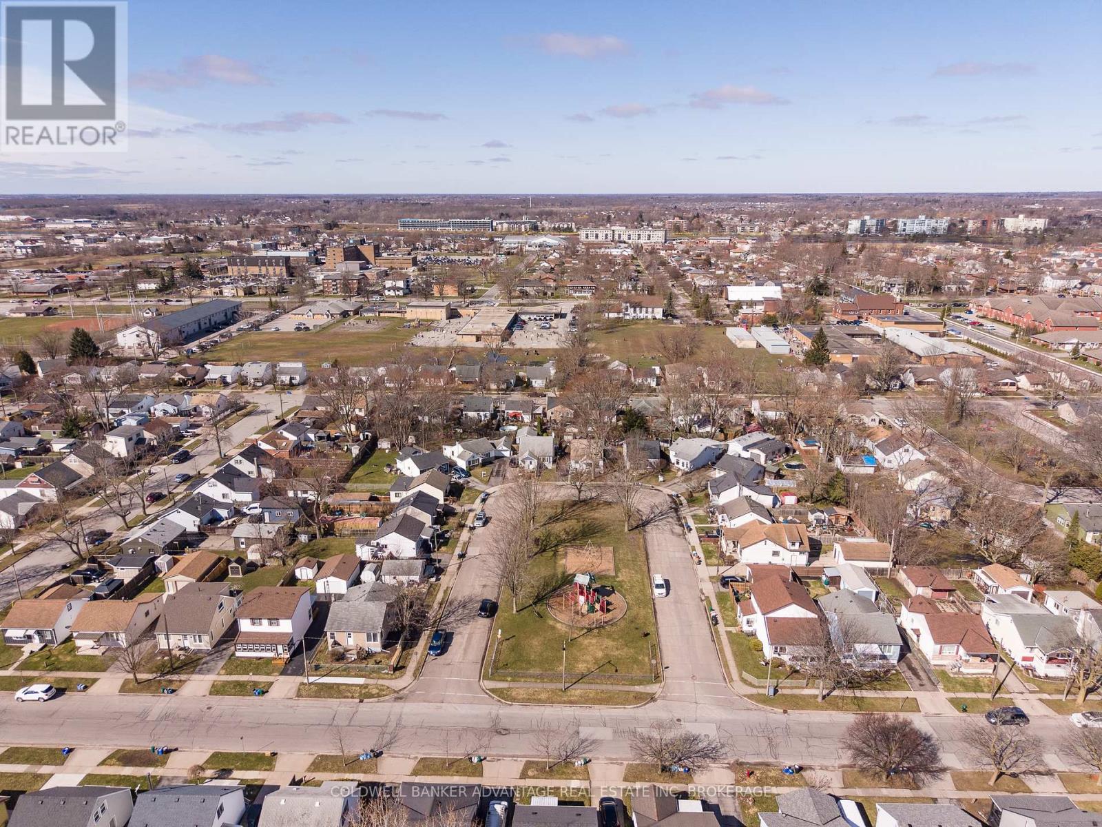 79 Dunkirk Road, Welland, Ontario  L3B 2N7 - Photo 46 - X12931290