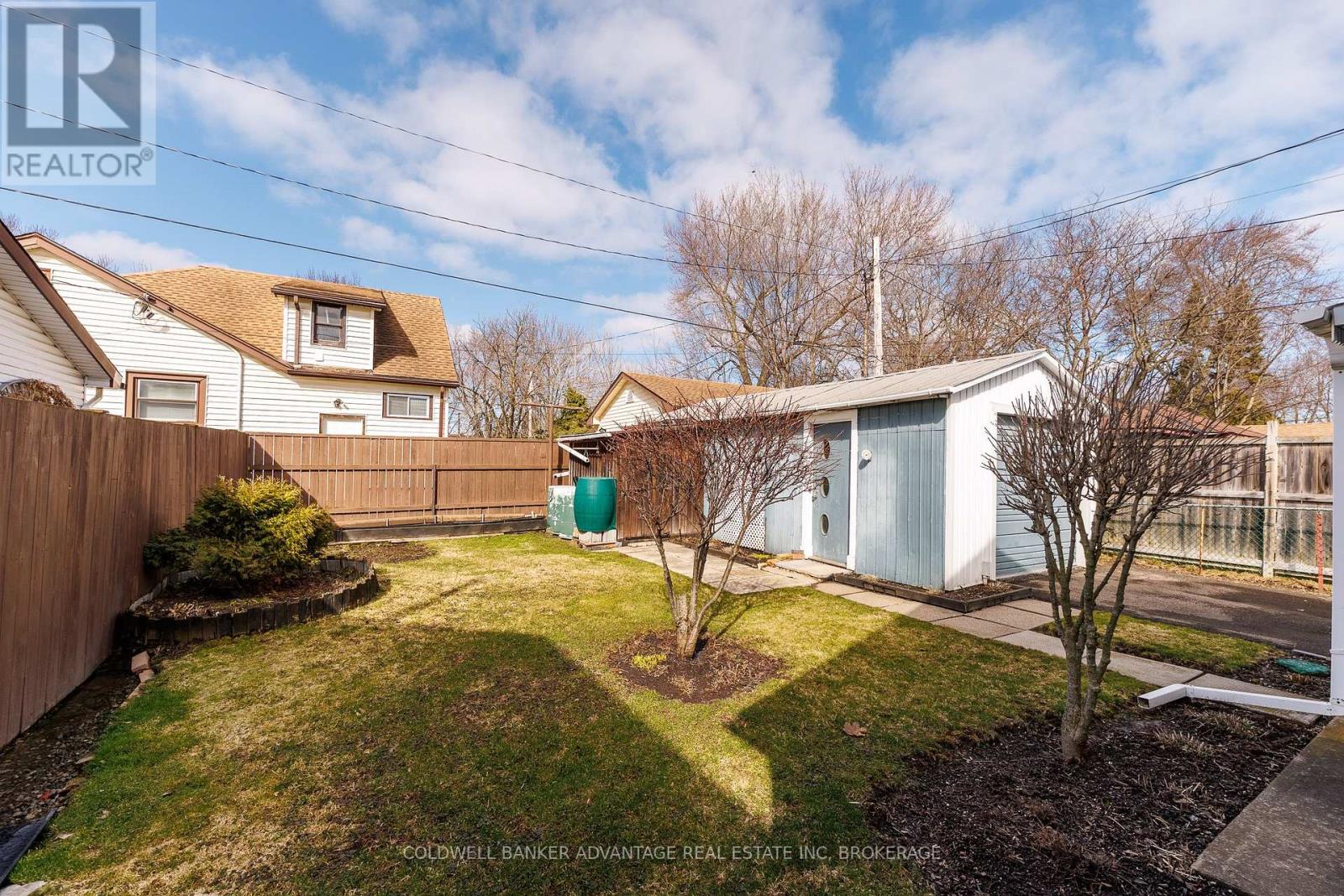 79 Dunkirk Road, Welland, Ontario  L3B 2N7 - Photo 8 - X12931290