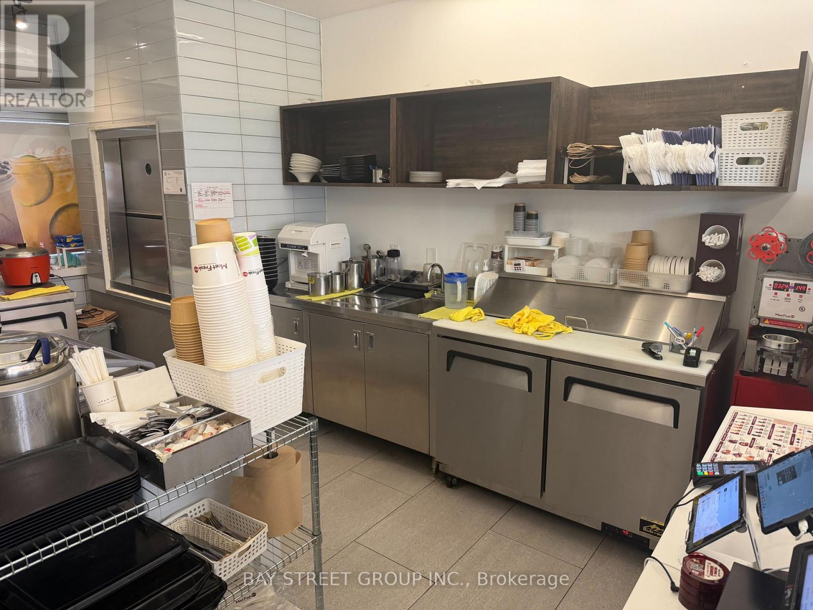 5315 Yonge Street, Toronto, Ontario  M2N 5R4 - Photo 12 - C12931288