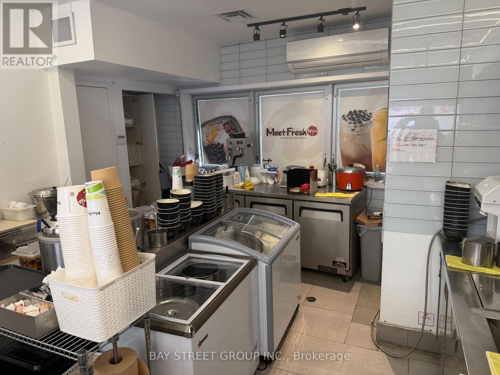 5315 Yonge Street, Toronto, Ontario  M2N 5R4 - Photo 13 - C12931288