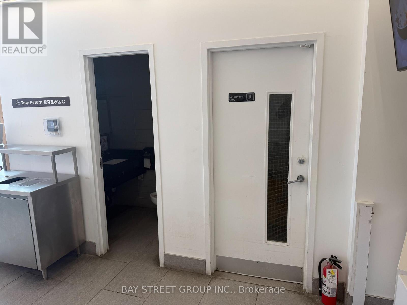 5315 Yonge Street, Toronto, Ontario  M2N 5R4 - Photo 20 - C12931288