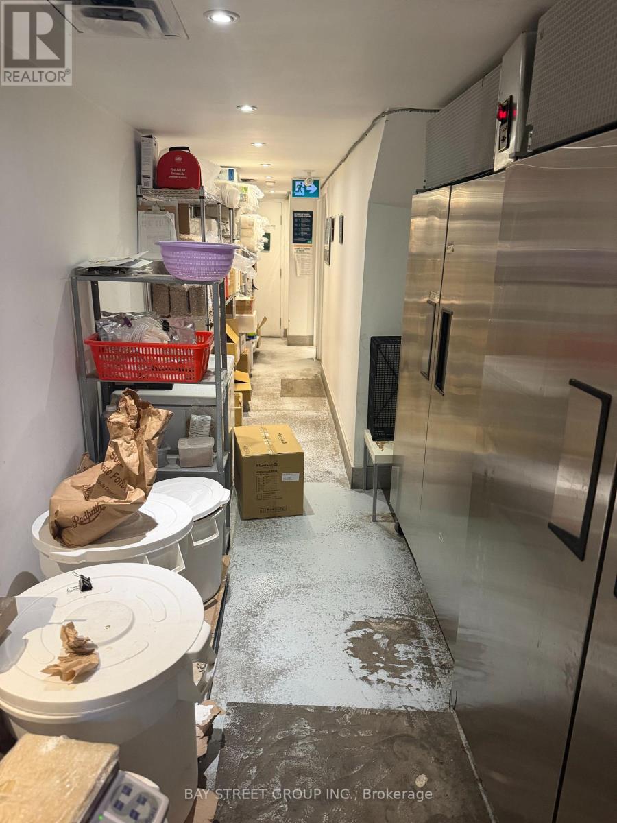 5315 Yonge Street, Toronto, Ontario  M2N 5R4 - Photo 21 - C12931288