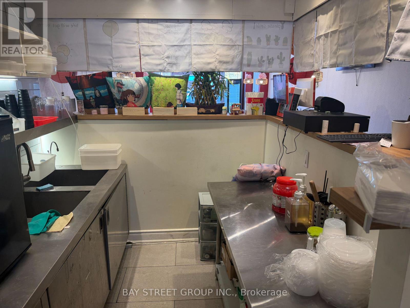 5315 Yonge Street, Toronto, Ontario  M2N 5R4 - Photo 9 - C12931288