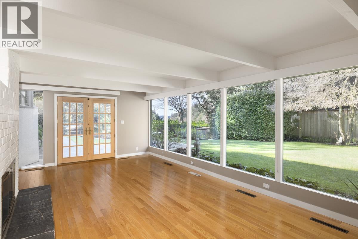 5735 Bluebell Drive, West Vancouver, British Columbia V7W 1T2 - Photo 18 - R3104470