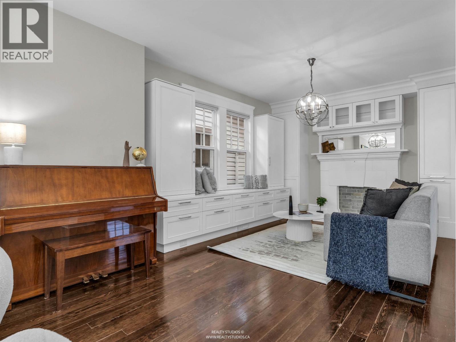 4446 Quebec Street, Vancouver, British Columbia  V5V 3L7 - Photo 5 - R3104473