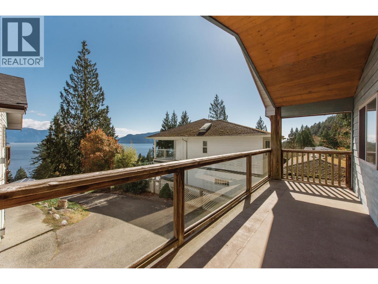 1205 St Andrews Road, Gibsons, British Columbia  V0N 1V1 - Photo 33 - R3104480