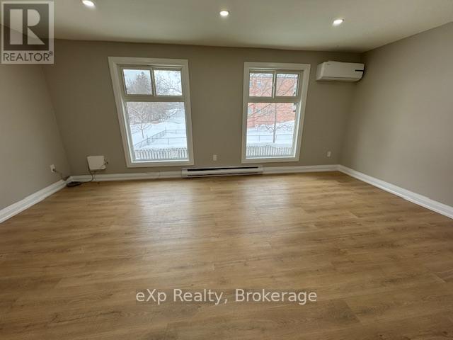 10 - 215 Mcnab Street, Brockton, Ontario  N0G 2V0 - Photo 8 - X12931294