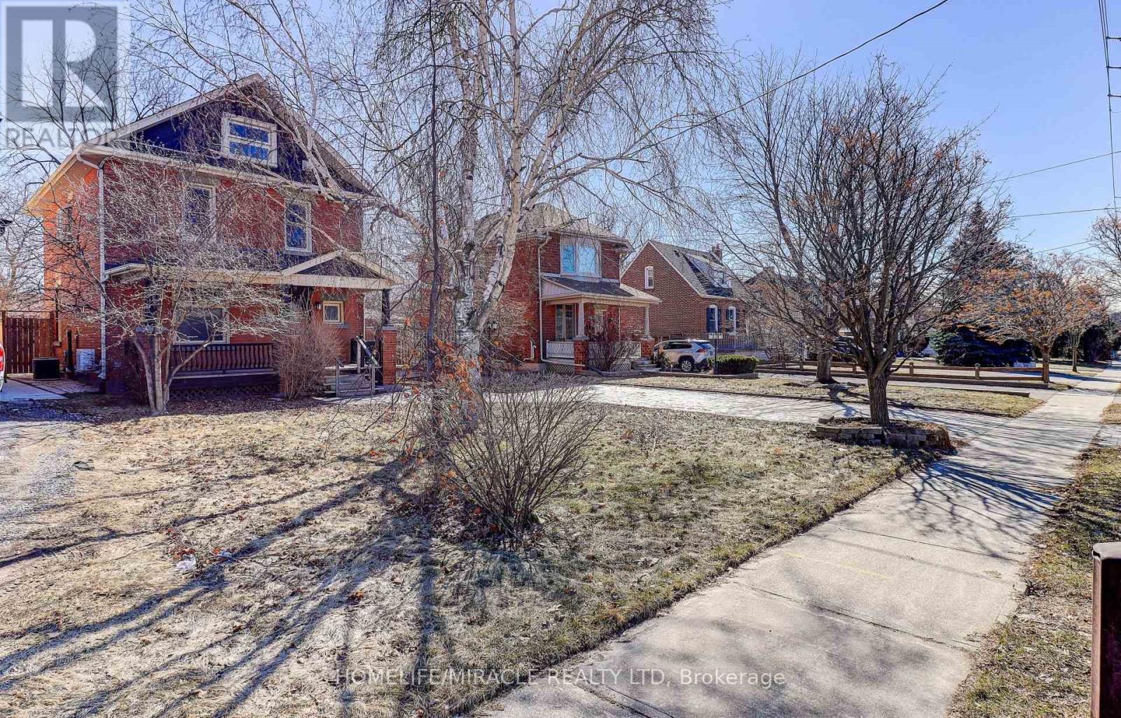 8243 KIPLING AVENUE, Vaughan, Ontario