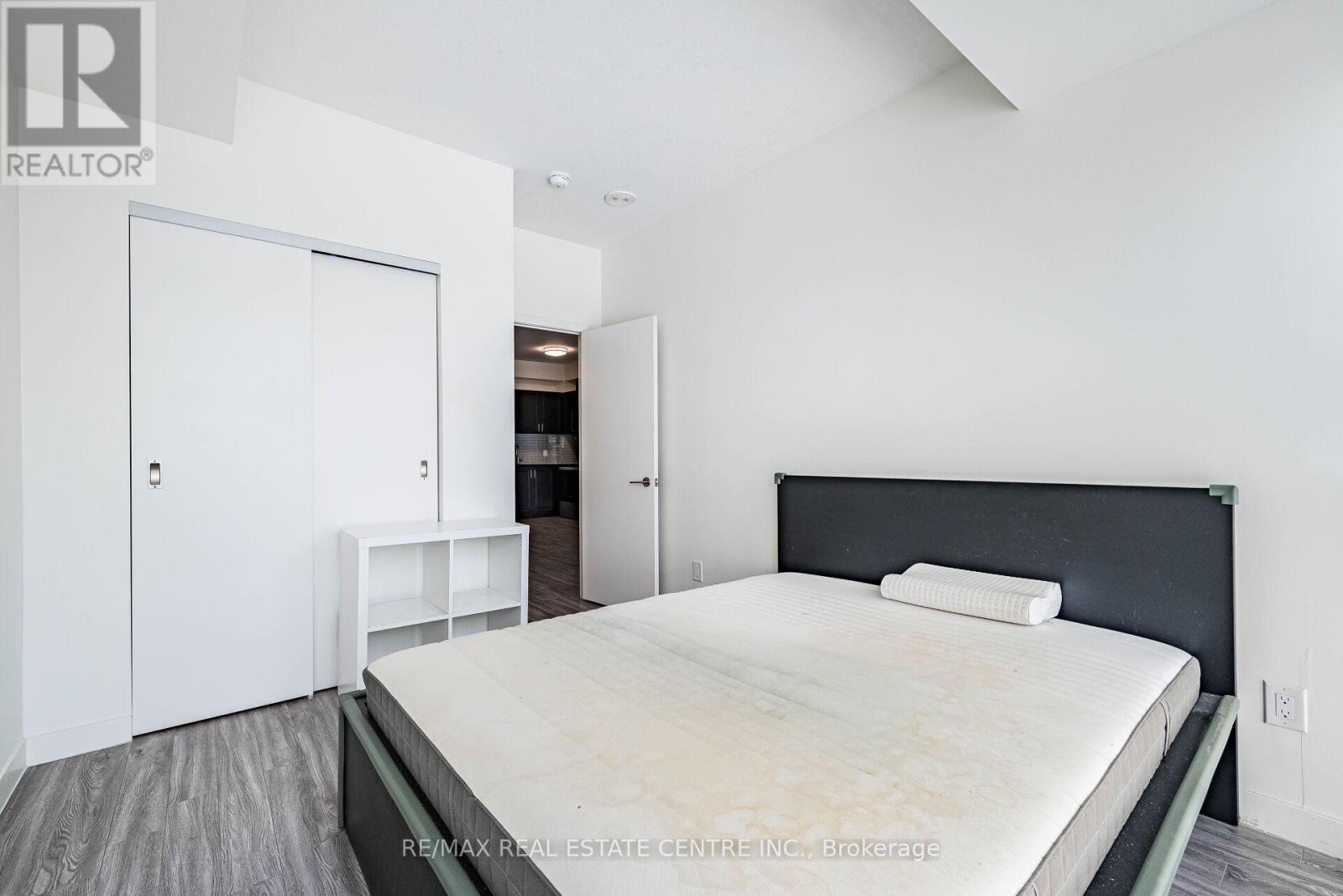 1007 - 128 King Street N, Waterloo, Ontario N2J 2X9 - Photo 33 - X12931268