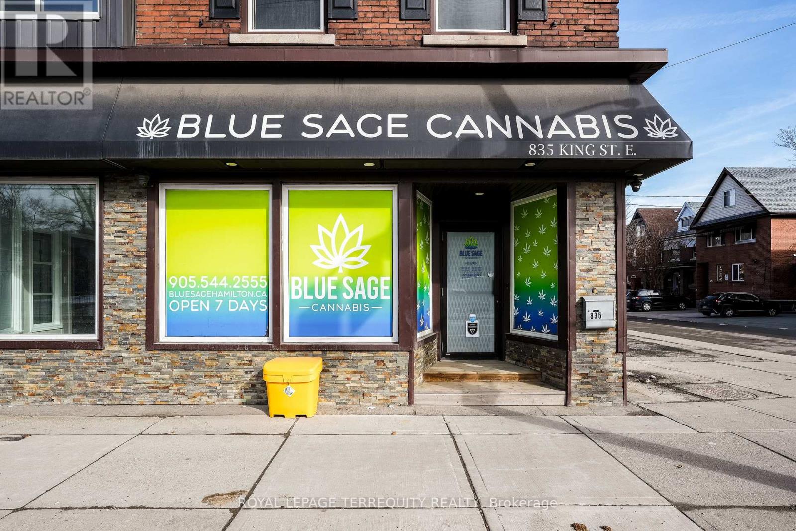 835 King Street E, Hamilton, Ontario  L8M 1B1 - Photo 3 - X12931278