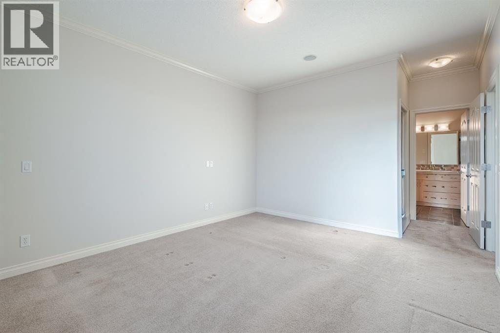 14 Discovery Woods Villas Sw, Calgary, Alberta  T3H 5A6 - Photo 13 - A2273726