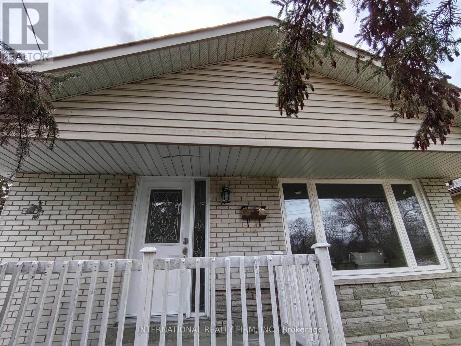 463 Rossland Road E, Oshawa, Ontario  L1G 2X3 - Photo 3 - E12917586
