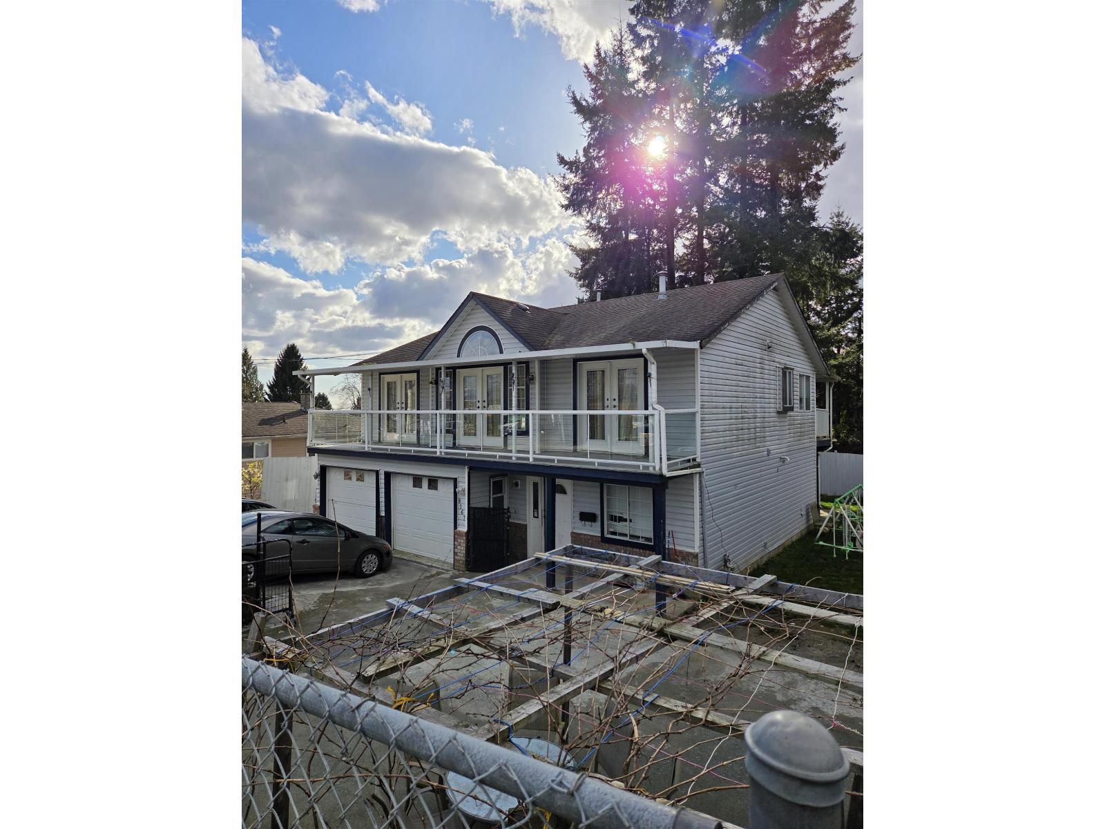 8167 Cedar Street, Mission, British Columbia  V2V 3N3 - Photo 2 - R3104438
