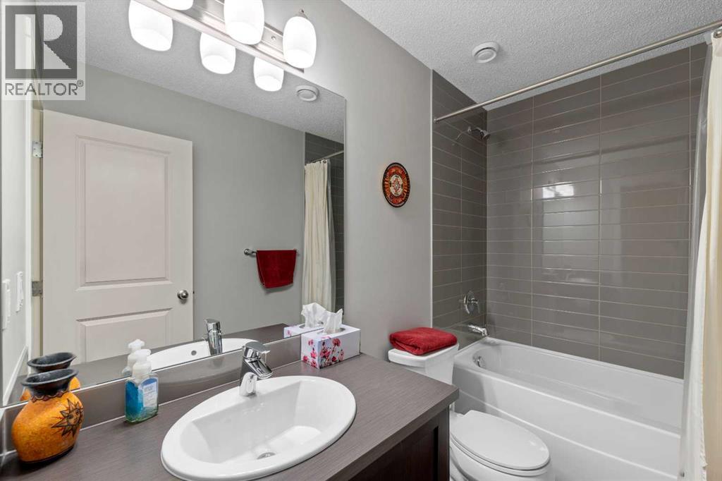 78 Livingston Gate Ne, Calgary, Alberta  T3P 0V2 - Photo 21 - A2291938