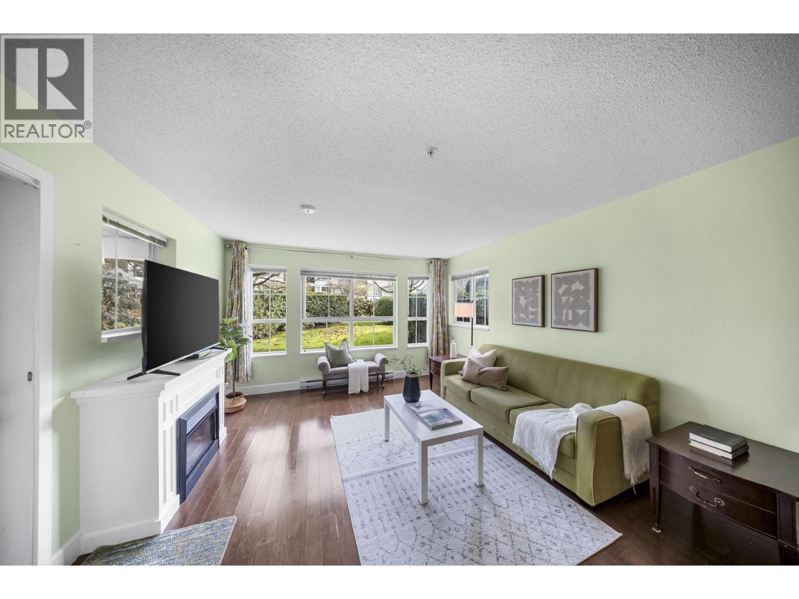 120 19677 MEADOW GARDENS WAY, Pitt Meadows, British Columbia