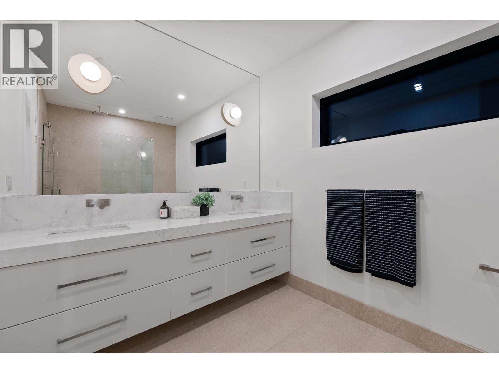 3660 Fleming Street, Vancouver, British Columbia V5N 3V8 - Photo 29 - R3103231