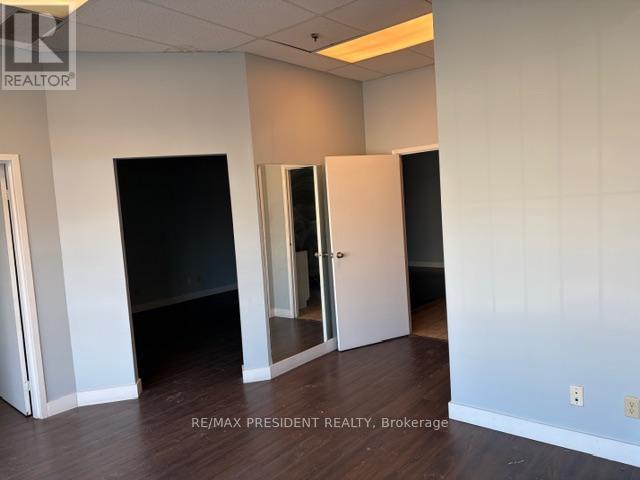 39 - 2500 Williams Parkway, Brampton, Ontario  L6S 5M9 - Photo 4 - W12681558