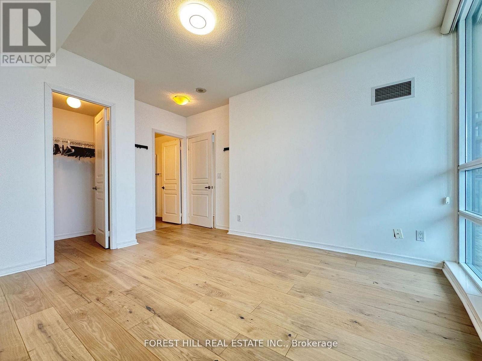 1806 - 2240 Lake Shore Boulevard W, Toronto, Ontario  M8V 0B1 - Photo 12 - W12928216