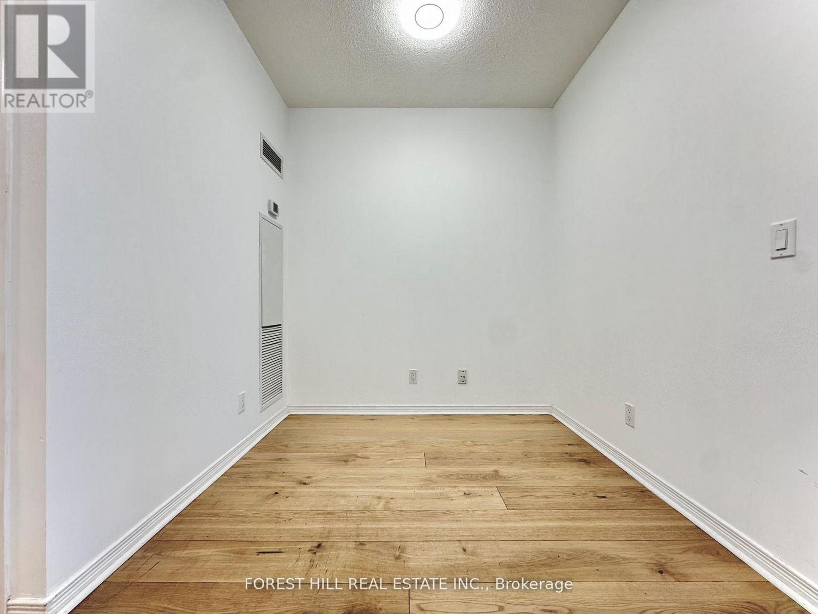 1806 - 2240 Lake Shore Boulevard W, Toronto, Ontario  M8V 0B1 - Photo 18 - W12928216