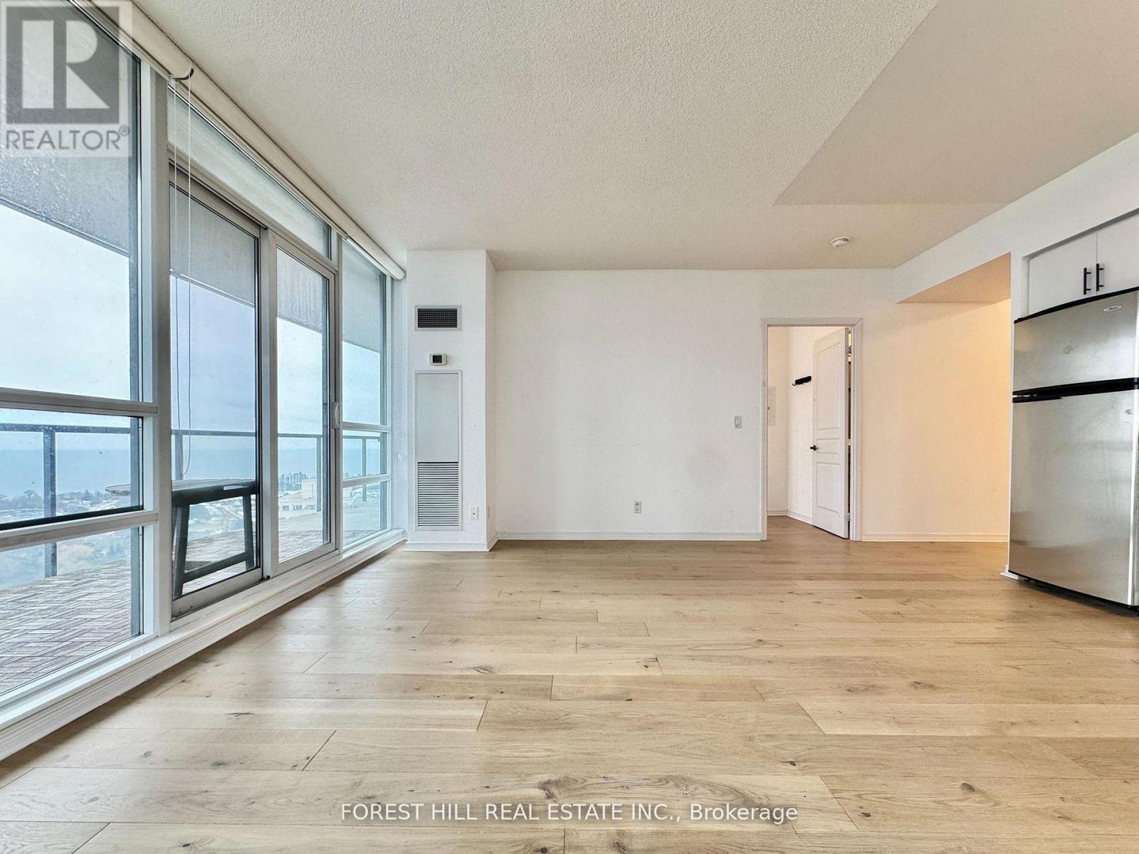 1806 - 2240 Lake Shore Boulevard W, Toronto, Ontario  M8V 0B1 - Photo 7 - W12928216