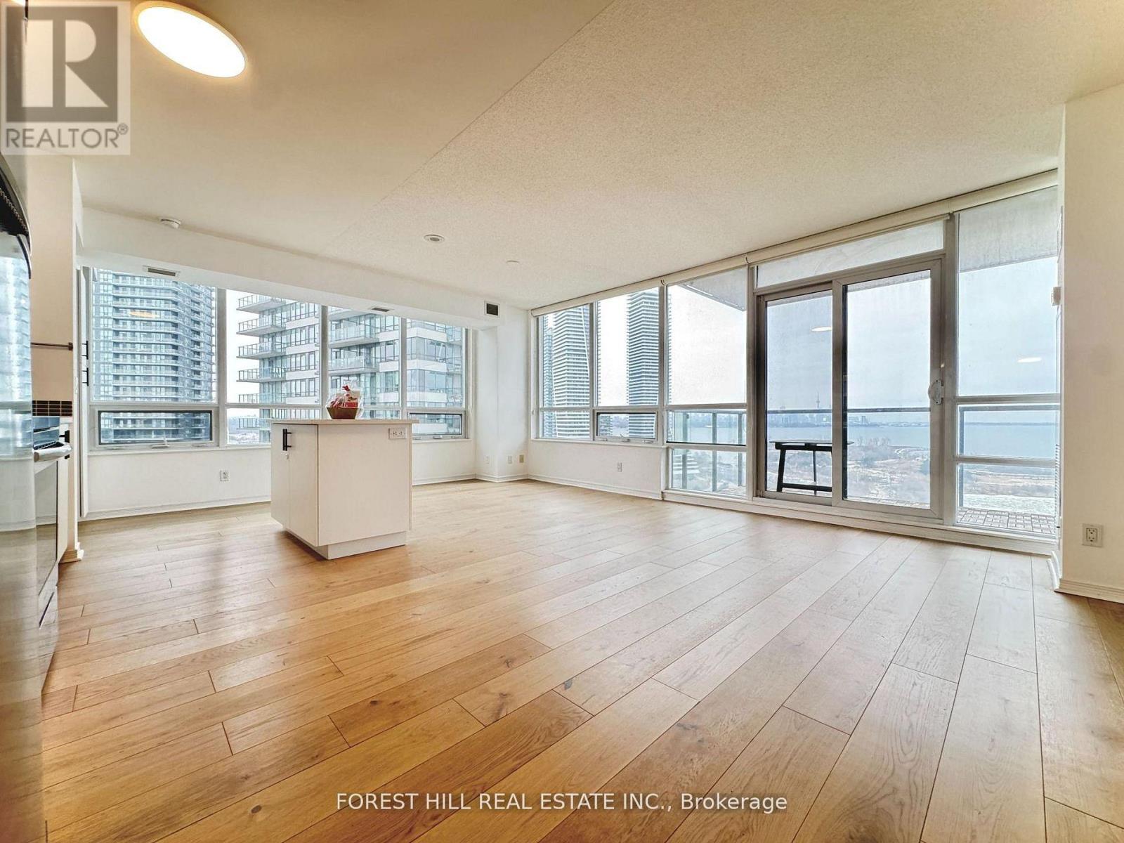 1806 - 2240 Lake Shore Boulevard W, Toronto, Ontario  M8V 0B1 - Photo 3 - W12928216