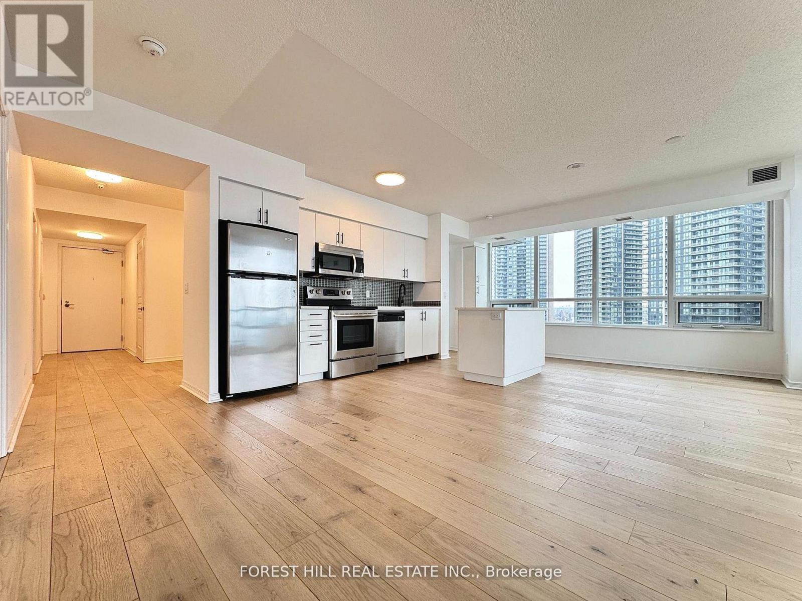 1806 - 2240 Lake Shore Boulevard W, Toronto, Ontario  M8V 0B1 - Photo 8 - W12928216