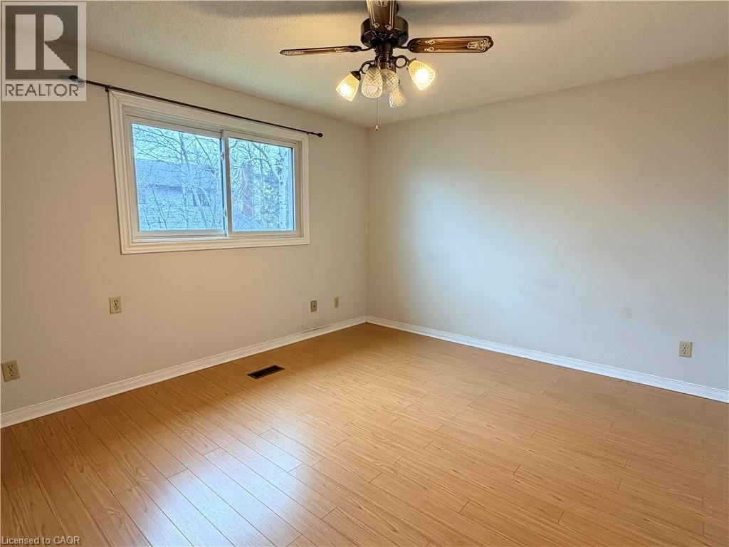 259 Camille Crescent, Waterloo, Ontario  N2K 3B8 - Photo 12 - 40815823