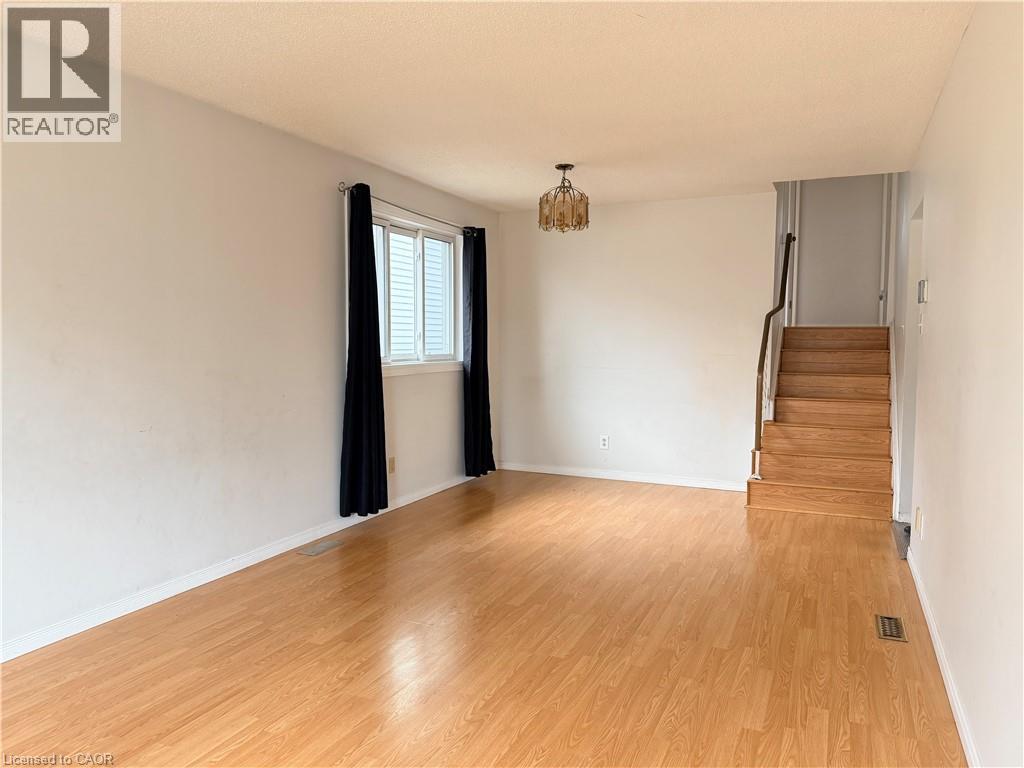 259 Camille Crescent, Waterloo, Ontario  N2K 3B8 - Photo 8 - 40815823