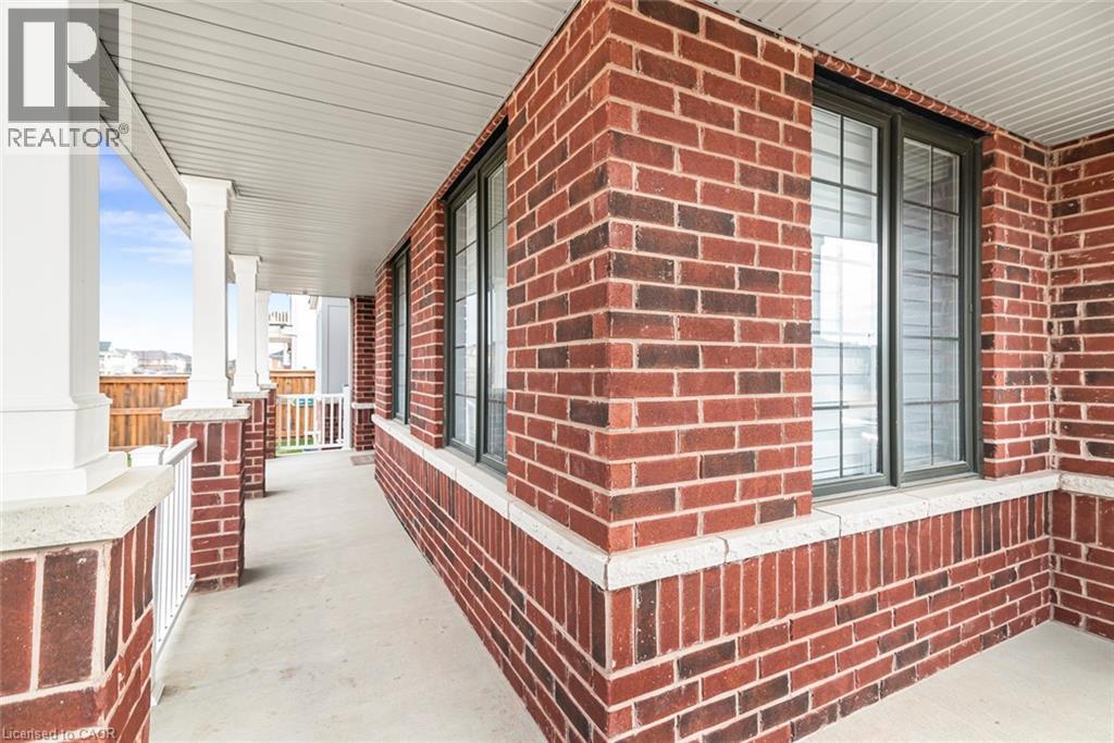 70 Fleming Crescent, Caledonia, Ontario  N3W 0C1 - Photo 3 - 40814591