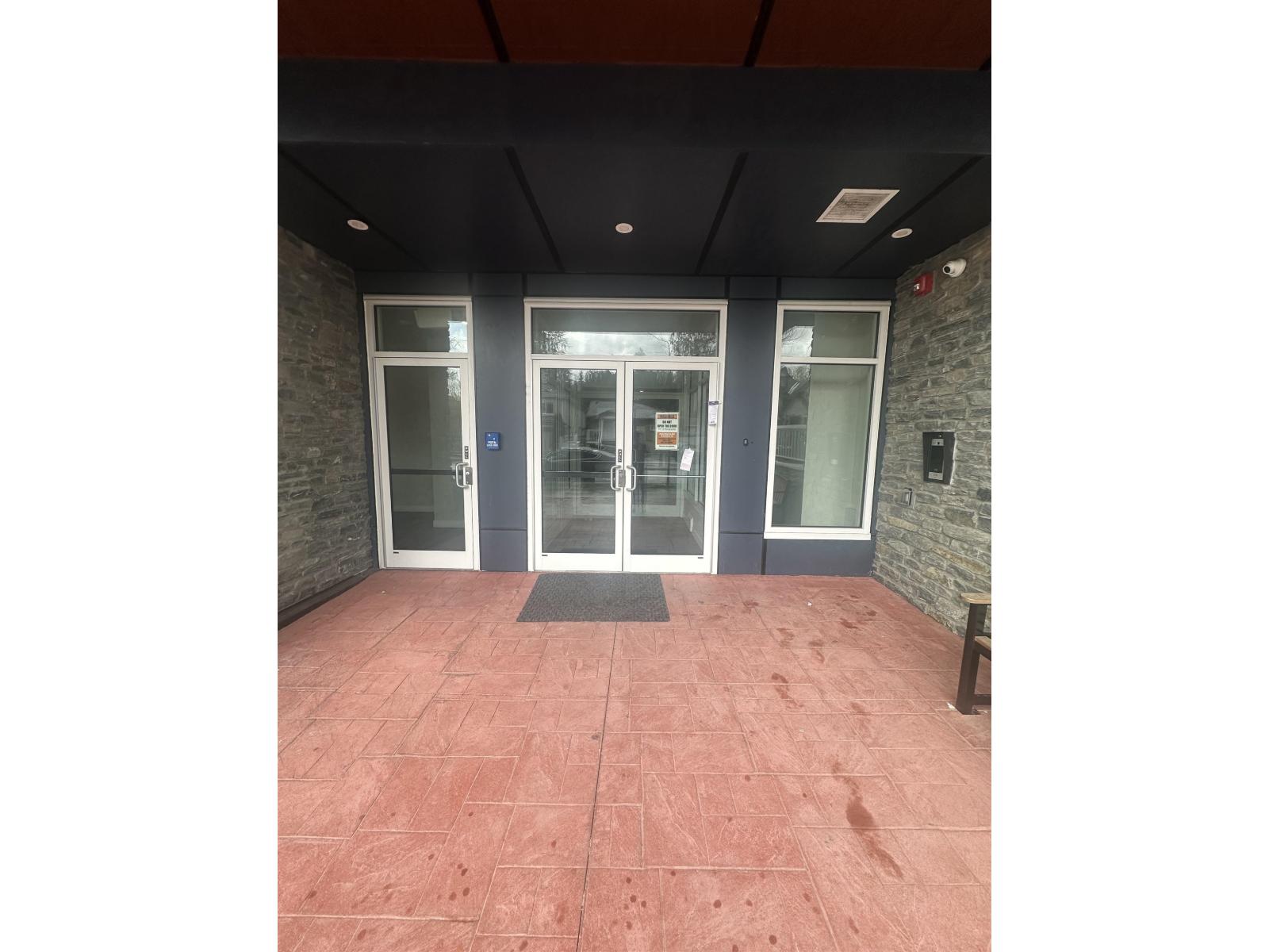 407 14225 103a Avenue, Surrey, British Columbia  V3T 0T4 - Photo 2 - R3104272