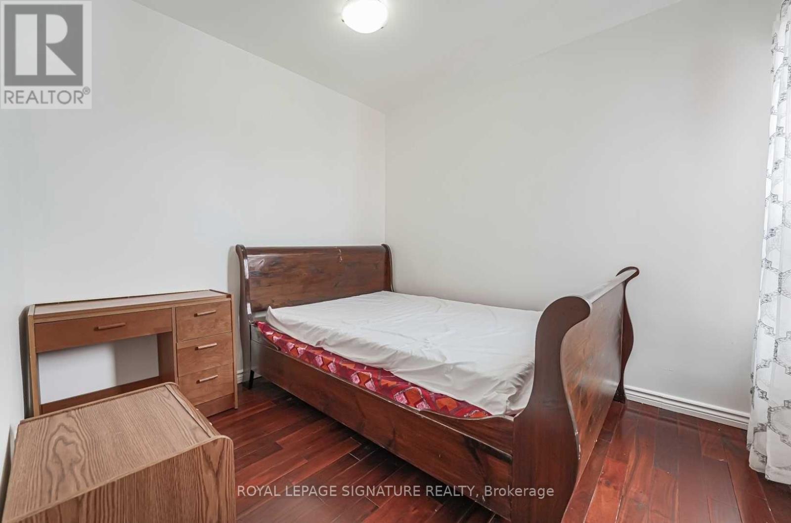 80 Markham Street, Toronto, Ontario  M6J 2G5 - Photo 4 - C12931342