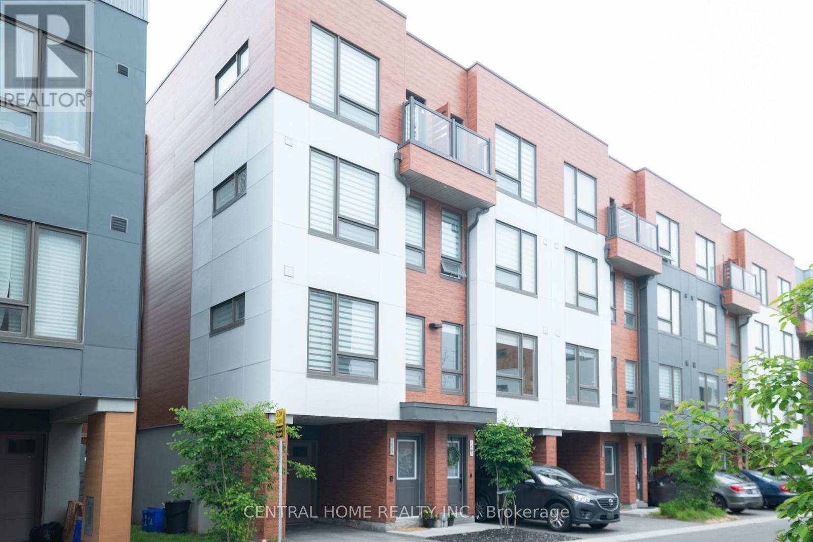 1625 Pleasure Valley Path N, Oshawa, Ontario  L1G 0E3 - Photo 1 - E12931306