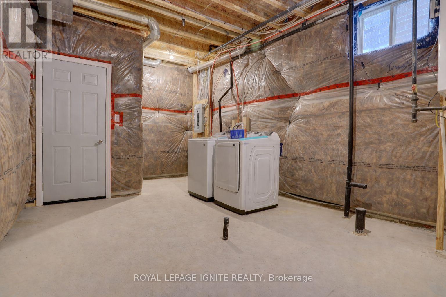 1584 Scarlett Trail, Pickering, Ontario  L1X 0N9 - Photo 26 - E12931312