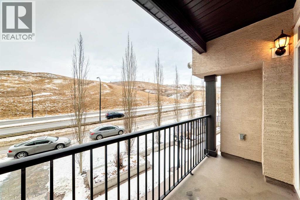 208, 141 Mountain Street, Cochrane, Alberta  T4C 1Z5 - Photo 12 - A2276205