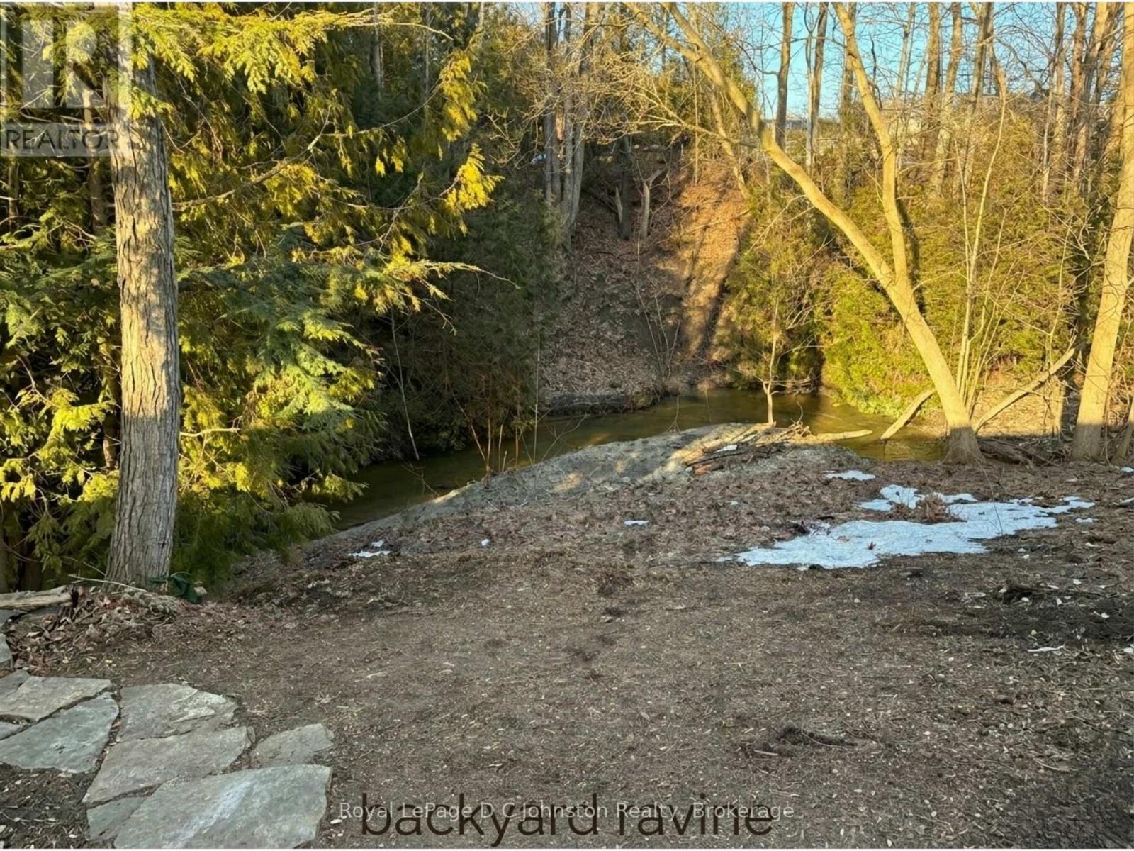 106 - 383 Mcnabb Street, Saugeen Shores, Ontario  N0H 2L0 - Photo 12 - X12931362