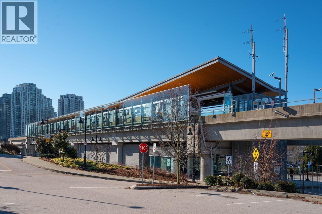 108e 3081 Glen Drive, Coquitlam, British Columbia  V3B 2P8 - Photo 30 - R3073479