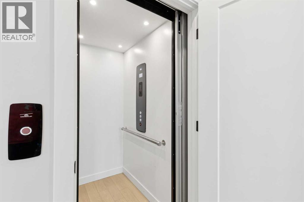 28 Timberline Way Sw, Calgary, Alberta  T3H 0W3 - Photo 19 - A2289472