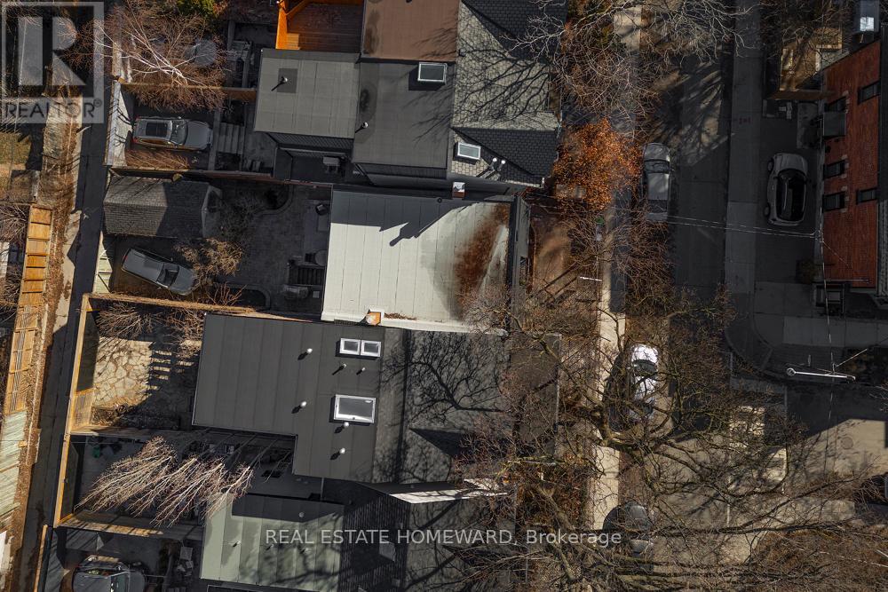 136 Spruce Street, Toronto, Ontario  M5A 2J5 - Photo 34 - C12927568