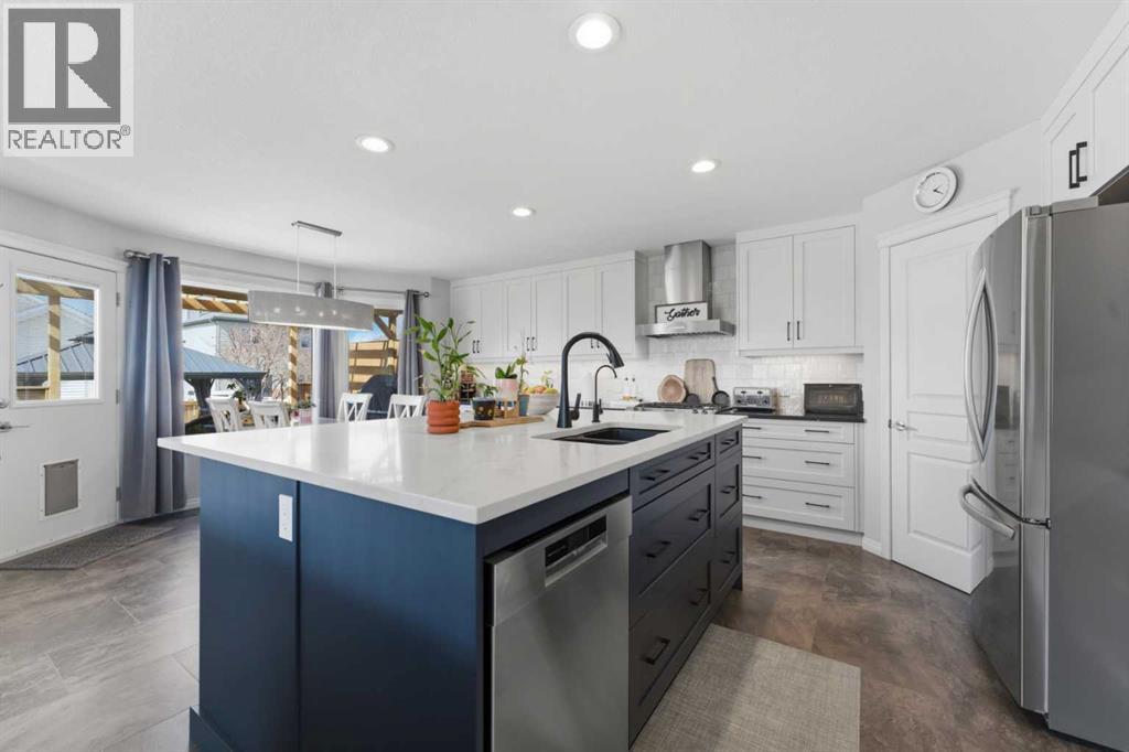 750 Cimarron Close, Okotoks, Alberta  T1X 1S4 - Photo 19 - A2295311