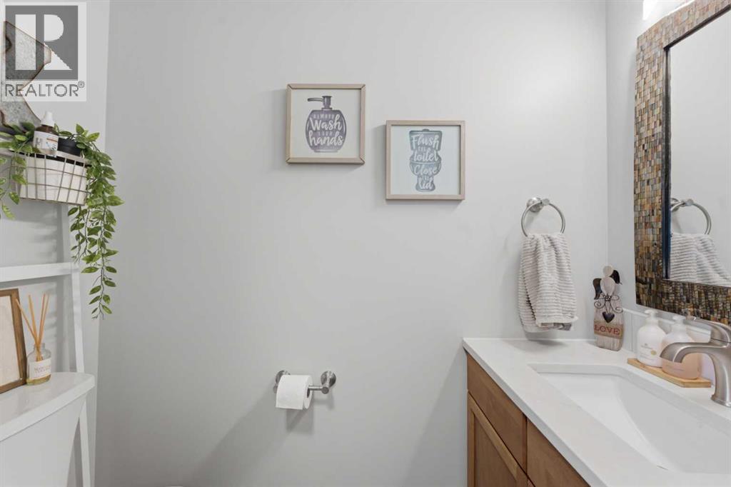 750 Cimarron Close, Okotoks, Alberta  T1X 1S4 - Photo 13 - A2295311