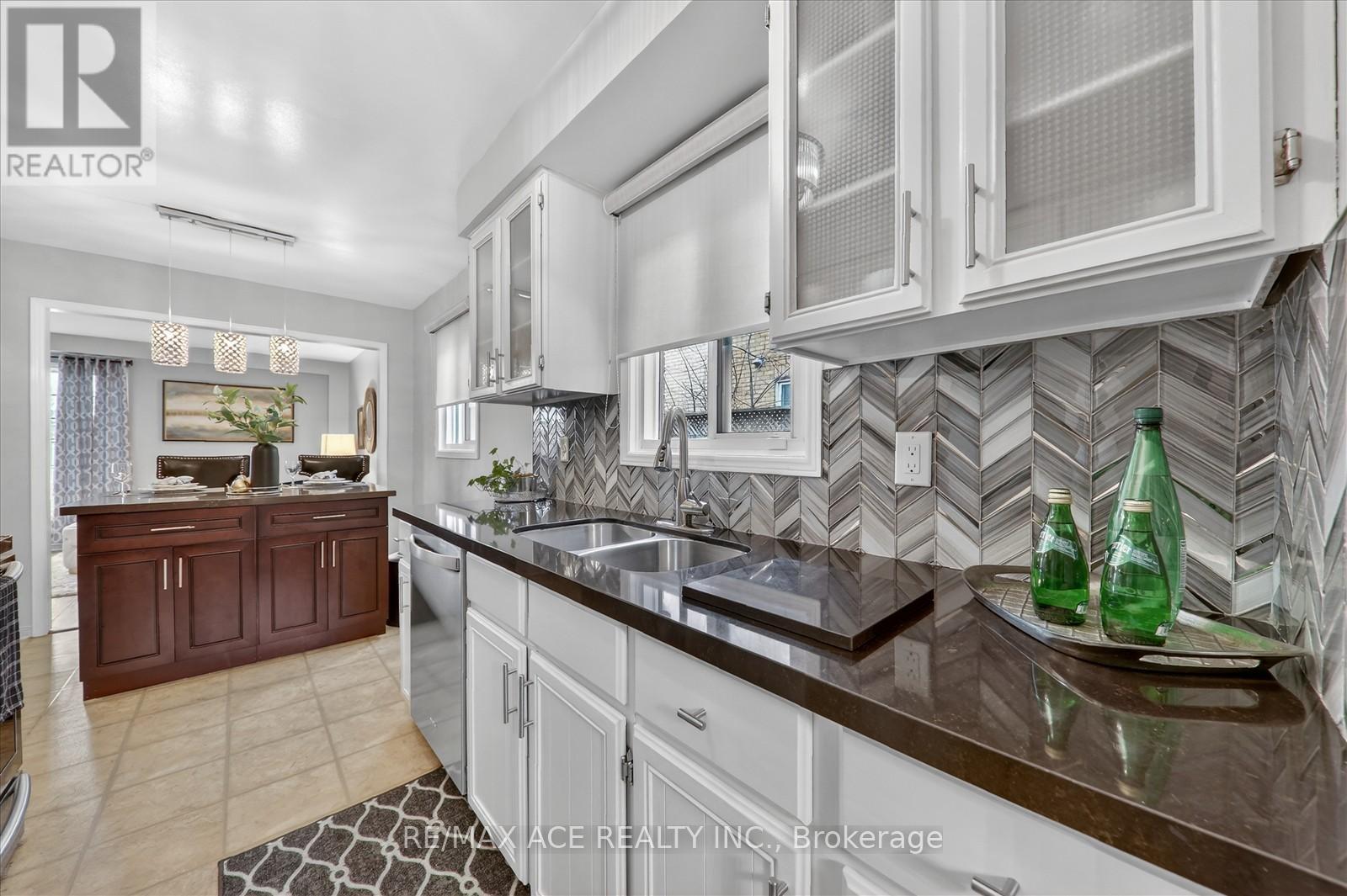 1 Aldcroft Crescent, Clarington, Ontario  L1C 4P2 - Photo 16 - E12924410