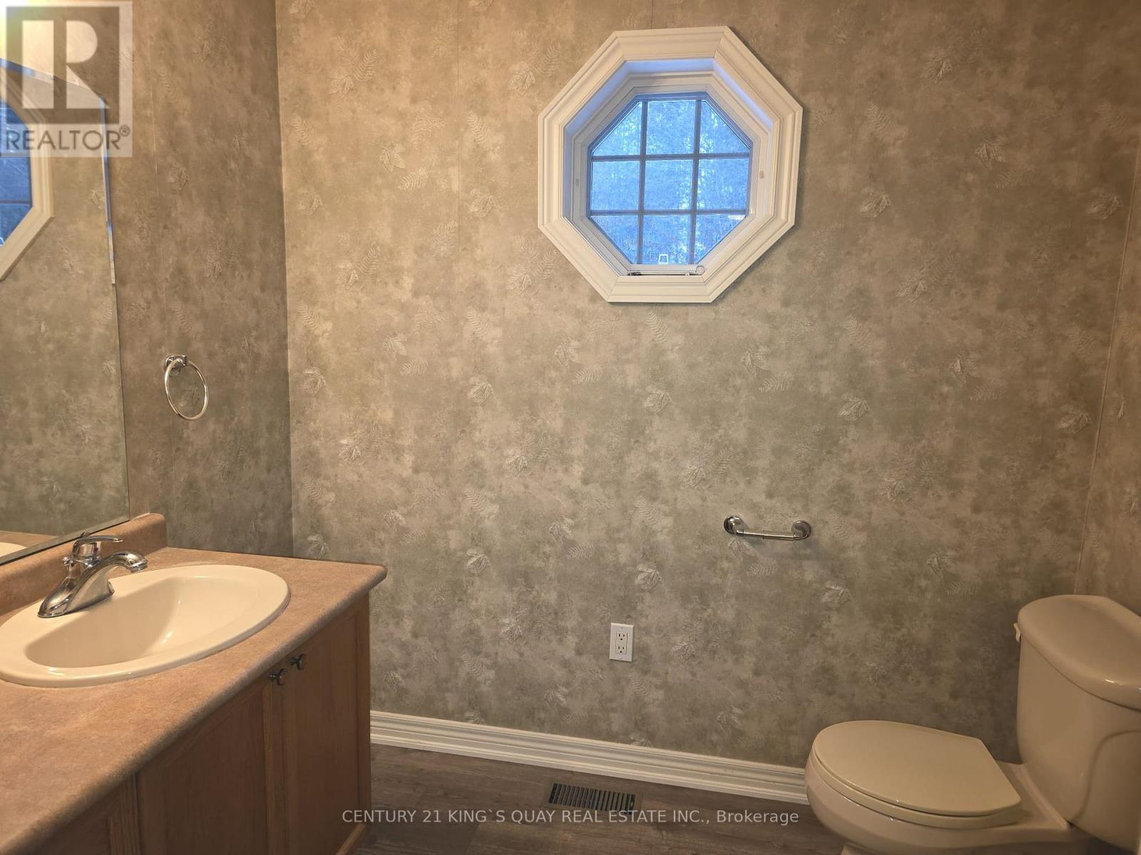 143 Wispi Shore Road, Kawartha Lakes, Ontario  K9V 0K4 - Photo 18 - X12927822