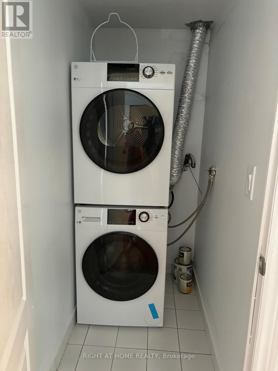 312 - 48 Suncrest Boulevard, Markham, Ontario  L3T 7Y5 - Photo 6 - N12931324