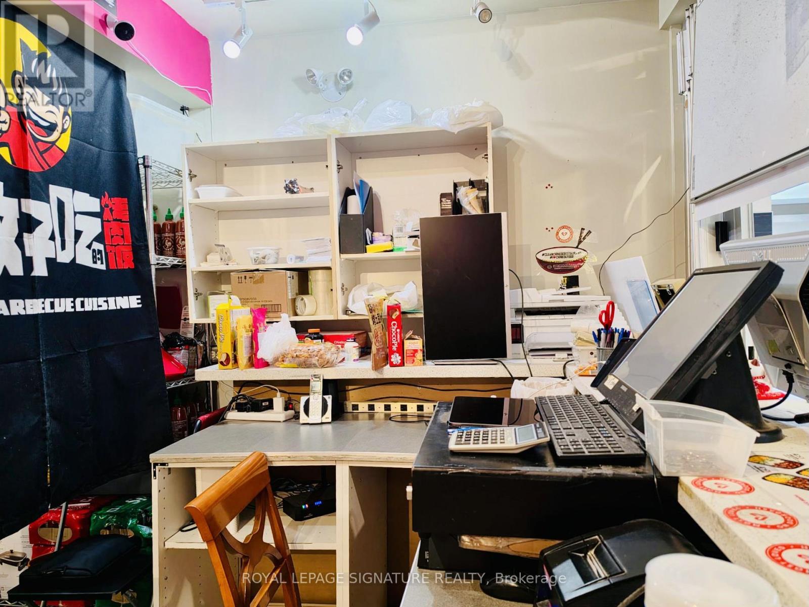 299 - 7181 Yonge Street, Markham, Ontario  L3T 0C7 - Photo 5 - N12931348