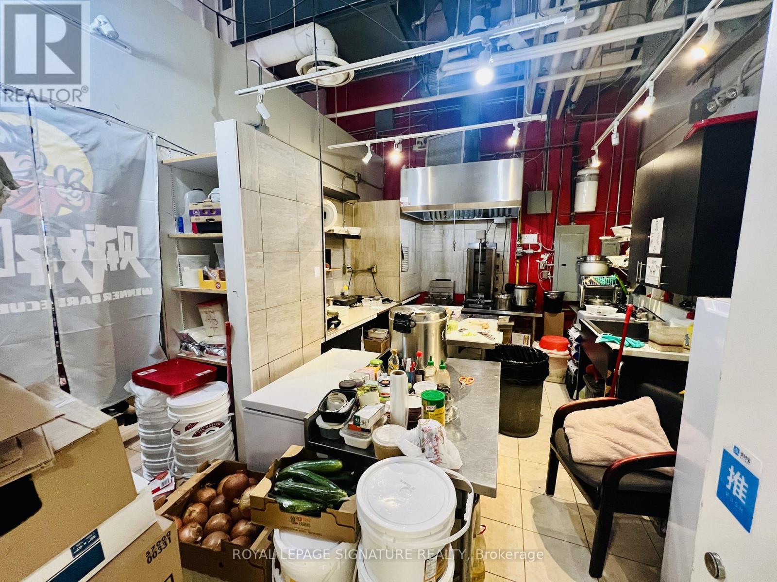 299 - 7181 Yonge Street, Markham, Ontario  L3T 0C7 - Photo 6 - N12931348