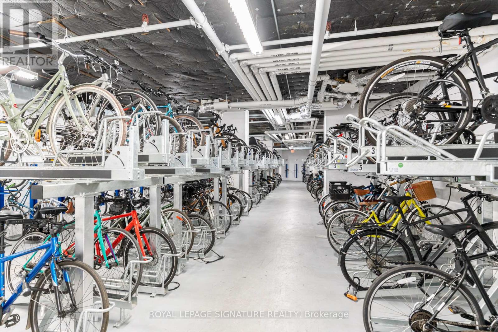 836 - 1830 Bloor Street W, Toronto, Ontario  M6P 0A2 - Photo 31 - W12931304