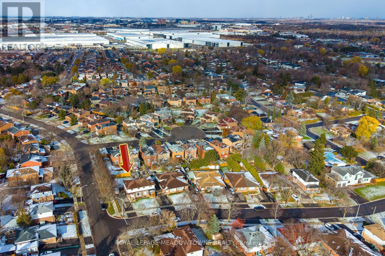 40 Joycelyn Drive, Mississauga, Ontario  L5M 1T7 - Photo 9 - W12931332