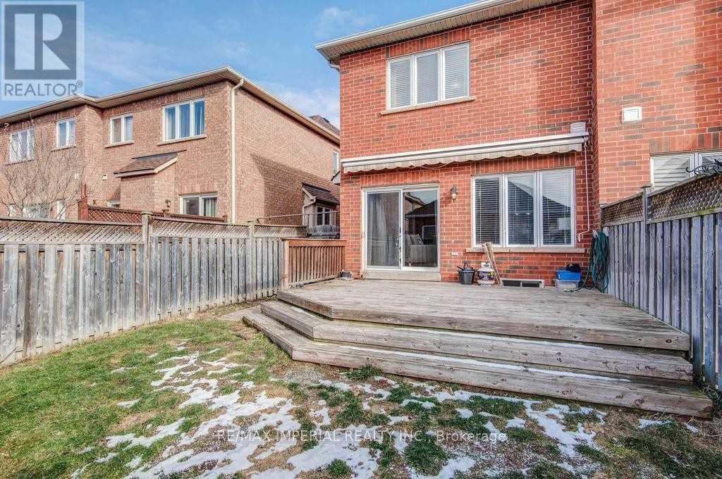 2438 Felhaber Crescent, Oakville, Ontario  L6H 7N8 - Photo 19 - W12931344