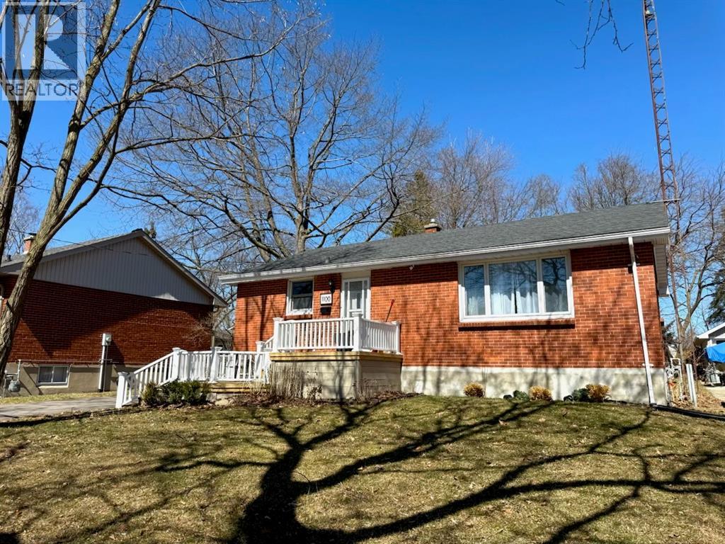 1100 Bruce Street, Sarnia, Ontario  N7V 3B3 - Photo 2 - 26006418